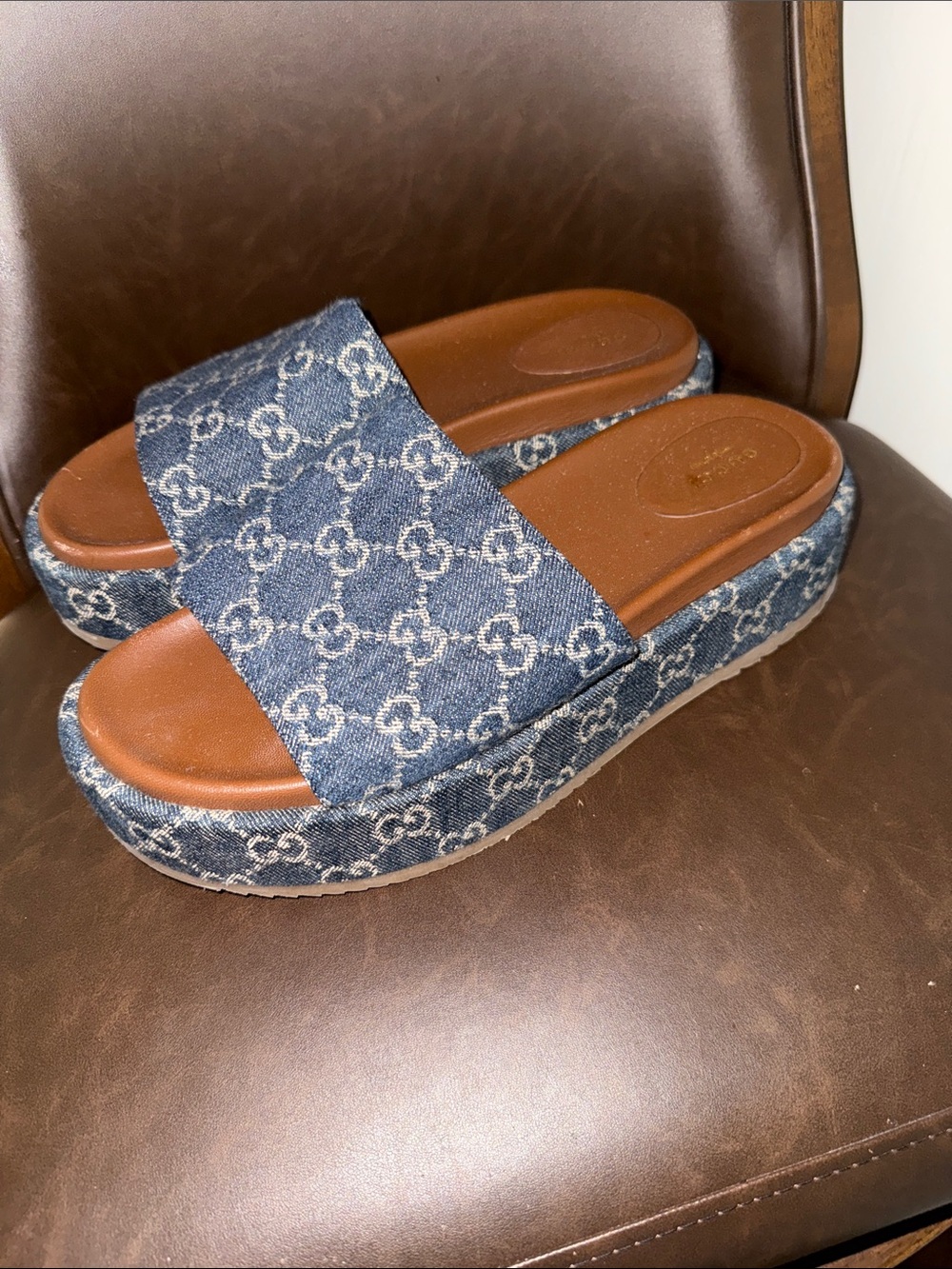 Gucci Denim Monogram Platform Slide Mules in Blue and Brown - flash sale - Picture 2 of 8